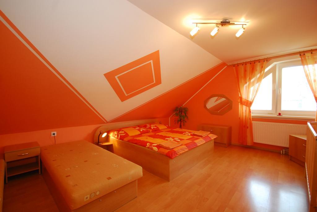 Apartman Elegant Бешеньова Номер фото