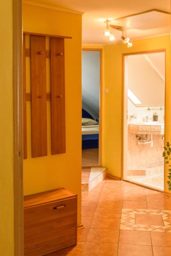 Apartman Elegant Бешеньова Екстер'єр фото